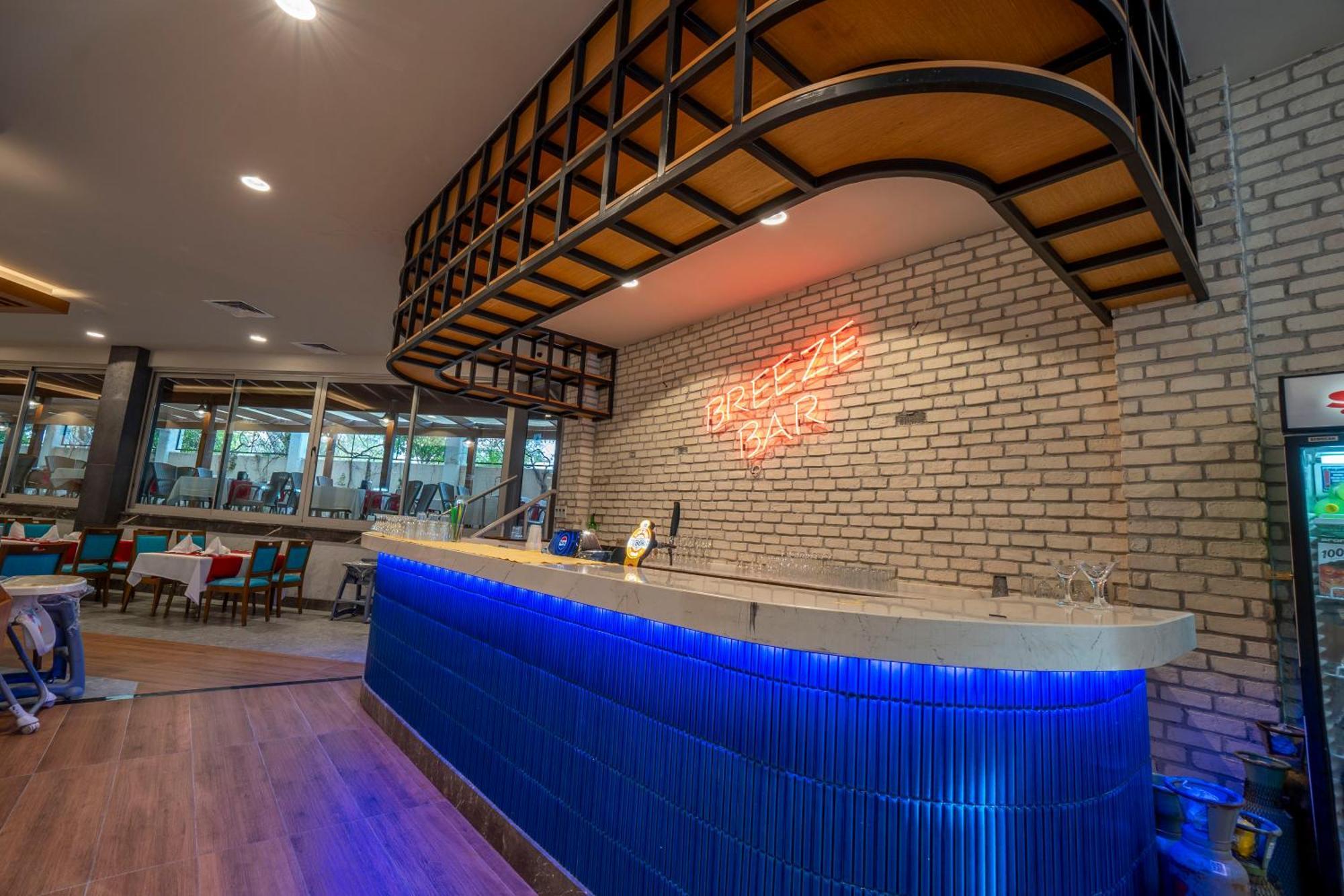 Side Breeze Hotel Анталья Экстерьер фото